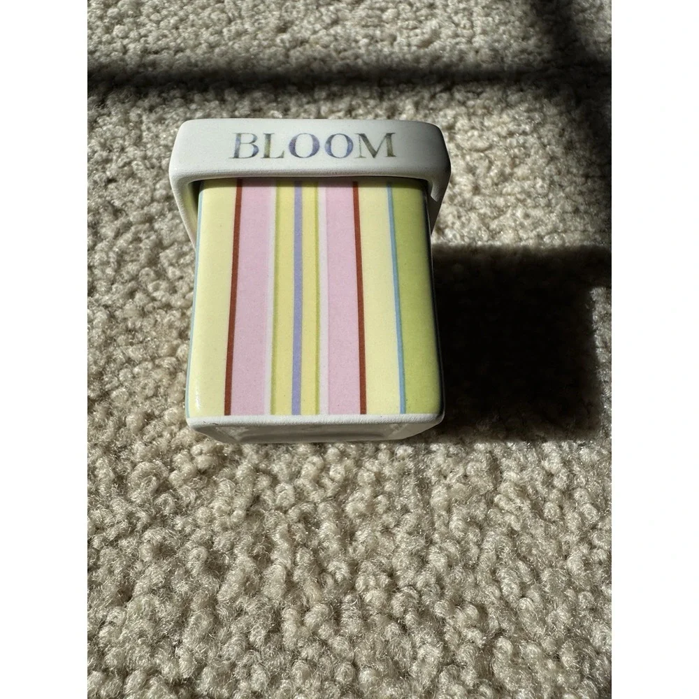 Vintage Marjolein Bastin Porcelain Trinket Box Floral Forget-Me-Not Bloom